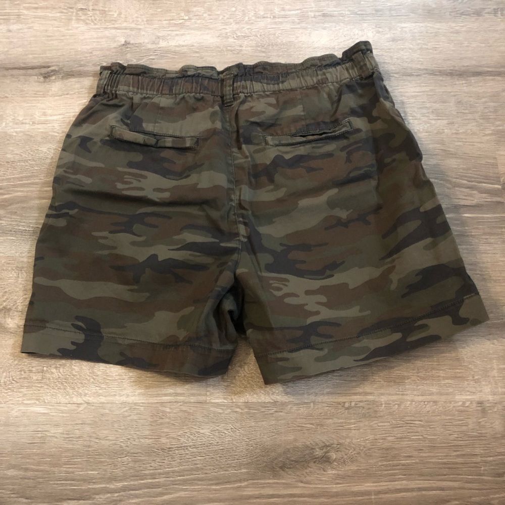 Sanctuary Camo Print Paperbag Waist Shorts - Picture 4 of 8